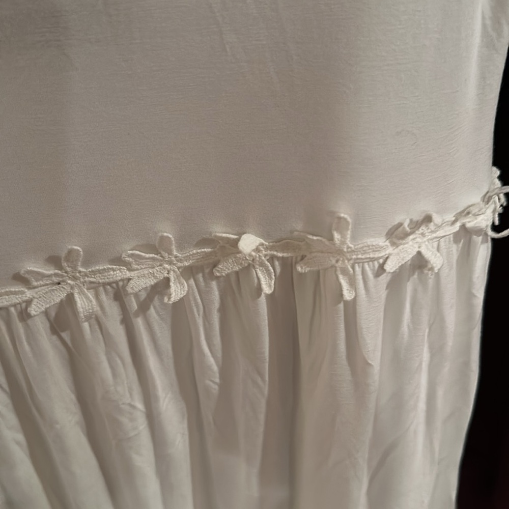 POL Cream Ruffled Tunic Top - Picture 2 of 7